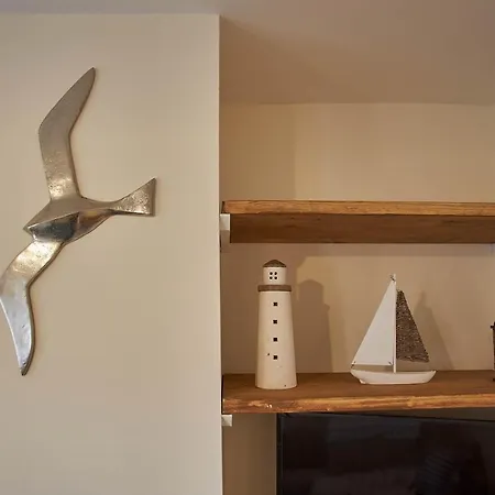 Host & - Apothecary Holiday home *